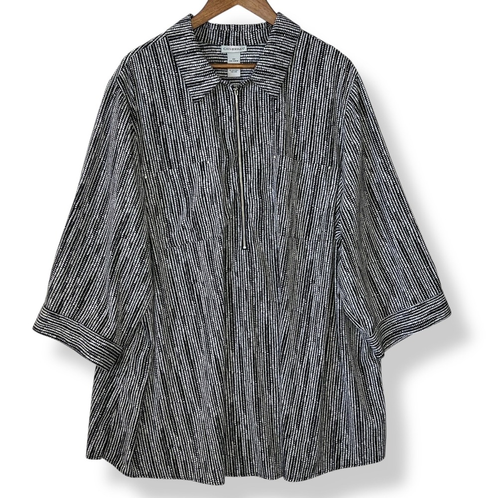 Catherines 3X 26/28W Black White Geometric Quarter Zip Tunic Top Blouse Stretch